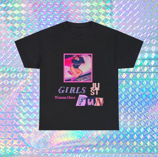 Discover Nicki Tour Unisex Shirt