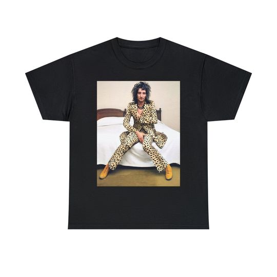 Discover Rod Stewart Retro Aesthetic Unisex 70s Music T-Shirt, Vintage Bootleg Minimal Graphic T-Shirt, 80s 90s Pop Merch Shirt, Retro Gift For Fans
