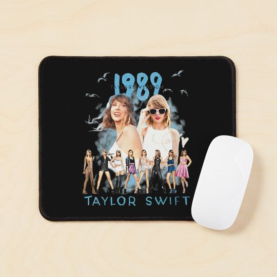 Discover Music Vintage Christmas Tour Halloween Concert Mouse Pad