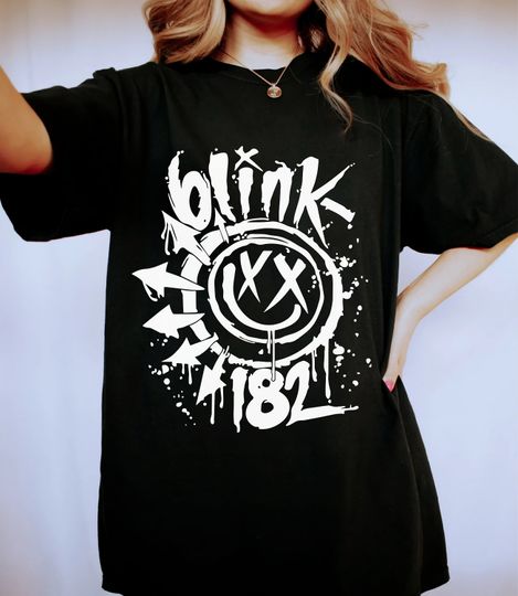 Vintage B182 T-Shirt, Smile Face T-Shirt, Retro Smile Face T-shirt, Cute Smile T-Shirt