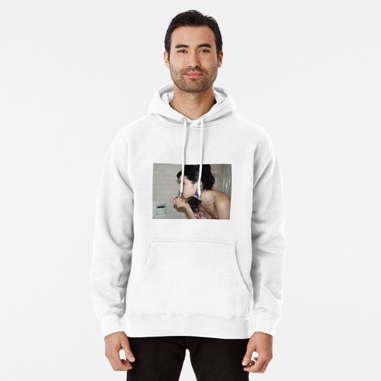 Amy Winehouse  Pullover Hoodie
