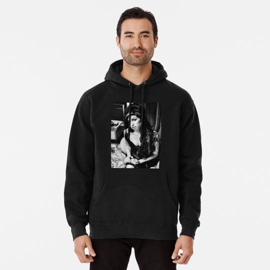 Amy Winehouse  Pullover Hoodie