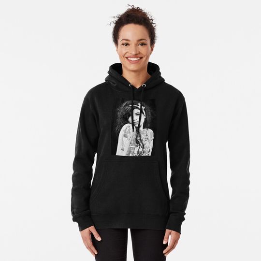 Amy Winehouse  Pullover Hoodie