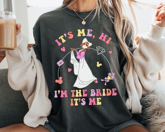Retro Robin Hood Lady Marian I'm The Bride It's Me Shirt