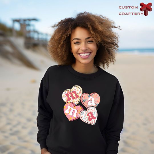 Mama Candy Heart Sweatshirt,Retro Floral Mama Sweater,Mothers Day Gift,Mama Valentine,Cute Floral Mama Sweater,Love Mama Shirt,Best Mom Gift