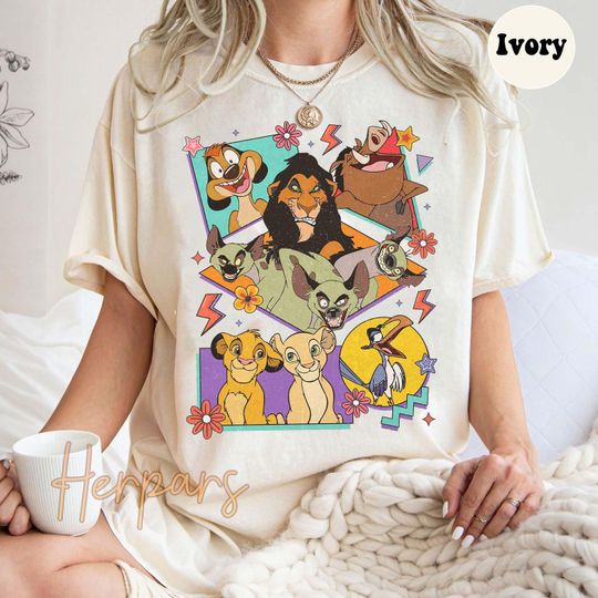 Discover Disney Retro 90s Style Group Lion King Hakuna Matata Characters T-shirt