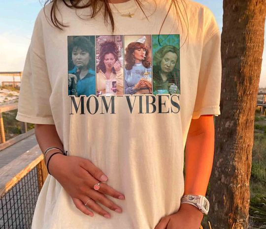 Mom Vibes Shirt, Mom Shirt, 90s Mom Vibes tee, Retro Mom