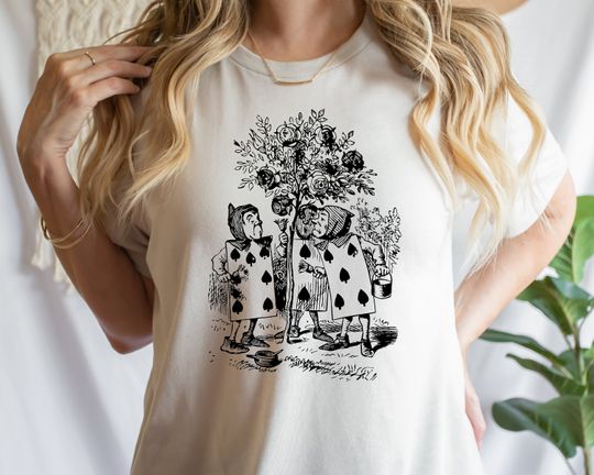 Retro Painting The Roses Red, Alice in Wonderland Shirt