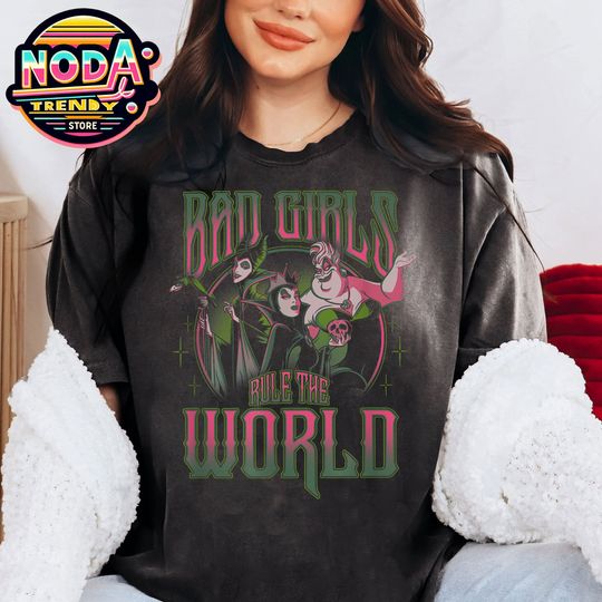 Retro Disney Villains Group Maleficent Ursula Evil Queen Mineral Wash T-shirt