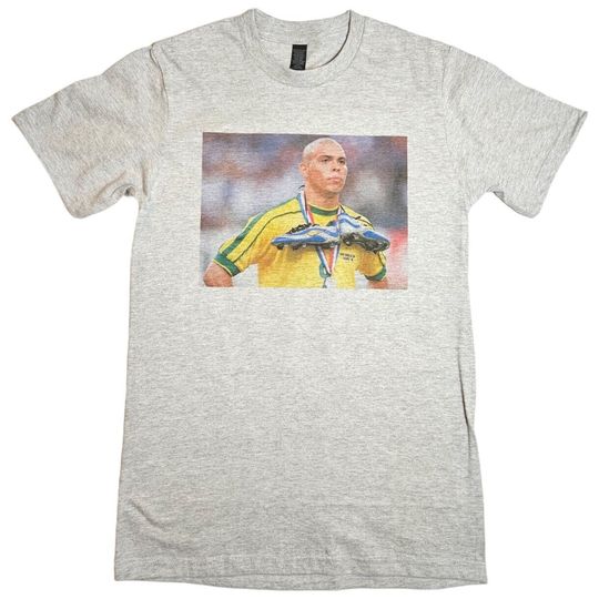 Ronaldo Rosario R9 Brazilian Footballer Grey T-shirt sizes available S-3XL