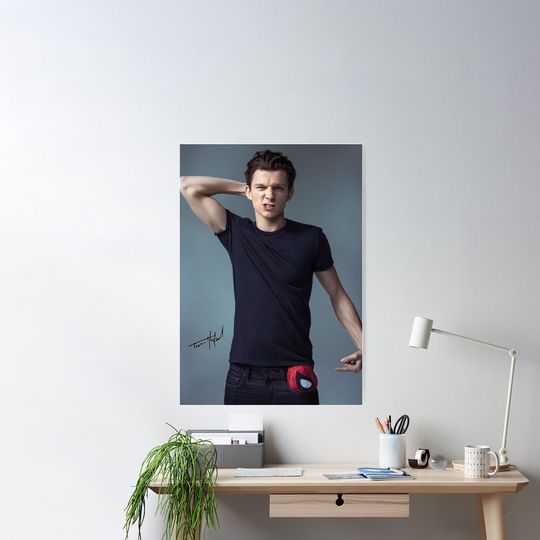 Tom Holland,autograph Poster