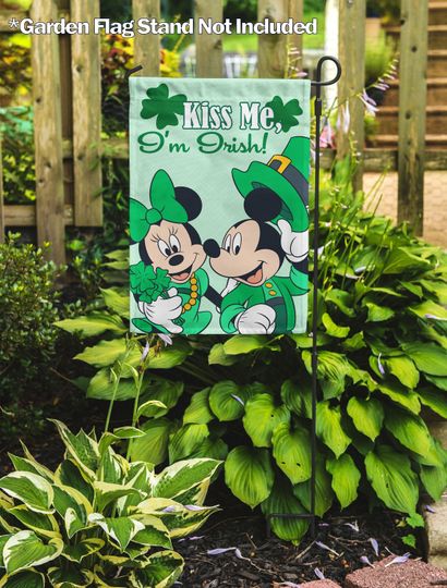 Disney, Kiss Me I'm Irish Mickey & Minnie Garden Flag