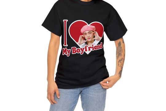 SKZ Hyunjin I Love My Boyfriend Shirt, Stray Kids Hyunjin Pink Beret Photo Merch