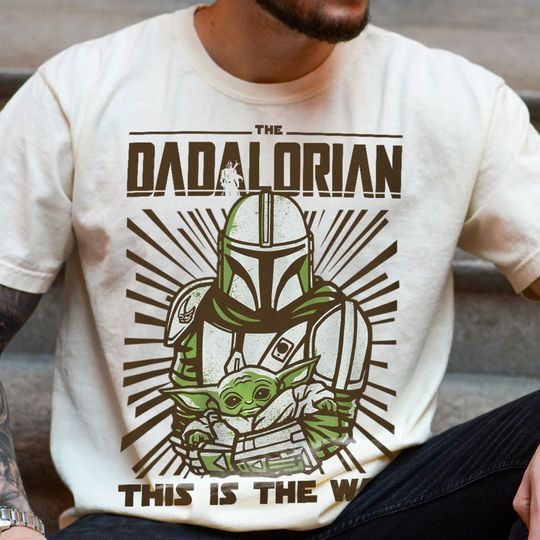 Discover Best Dad Ever Dadalorian Tee, This Is The Way Father's Day Retro Shirt, 2024 Family Vacation Trip Vintage Graphic T-shirt