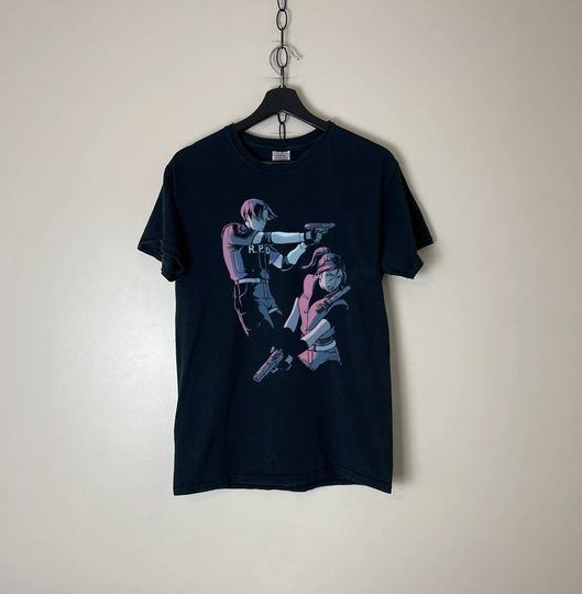Resident Evil Chris Redfield x Jill Valentine T Shirt, Zombie Attack Gamer Vintage Short Sleeve shirt