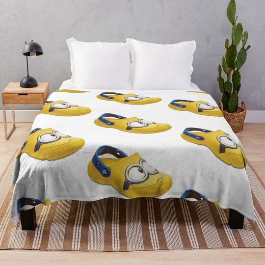 Funny Minion Clog Shoes Cartoon Throw Blanket, Comfortable Blanket for Men, Women, Kids, Home Decor Gift Ideas