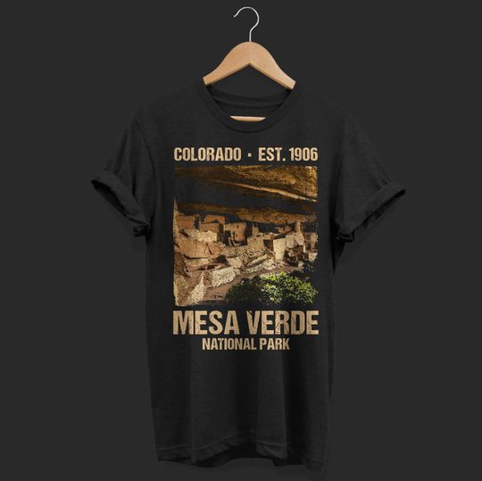 Mesa Verde National Park US T-Shirt, USA Colorado Ancestral Puebloan Cliff Dwellings Parks Lover Gifts, Camping Hiking Travel Birthday