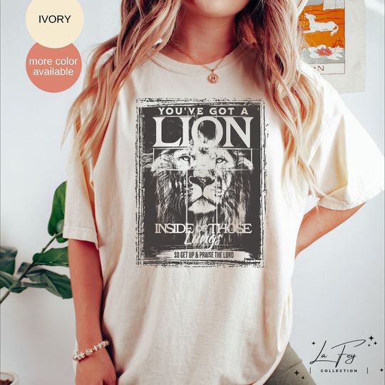 Lion in Lungs Christian Shirt, Religion Shirt, Bible Verse Tee, Vintage Jesus Shirt, Aesthetic Boho Shirt, Christian Gifts