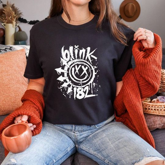 Comfort Color Happy Face, Blink Shirt, Rock Band Shirt, Rock Girl, Girl At The Rock Show Tee