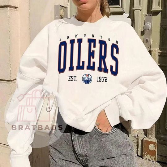 Edmonton Crewneck Shirt, Vintage Style Edmonton Sweatshirt, Edmonton Sweatshirt, College Sweatshirt, Hockey Fan Gifts, Hockey Crewneck