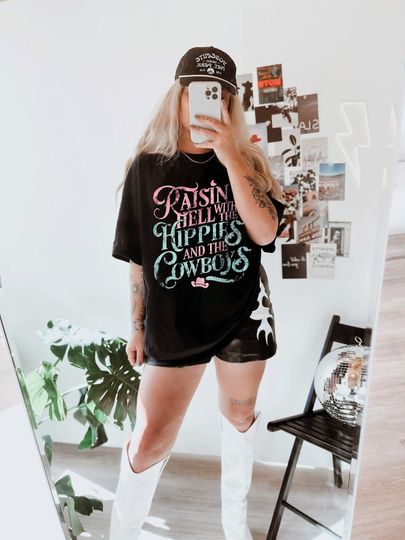 Hippies and Cowboys Tee Comfort Colors Tshirt, Grunge Western Graphic Tee Trendy Oversize Long Live Cowgirls Tshirt, Dress Country Music Wild West T