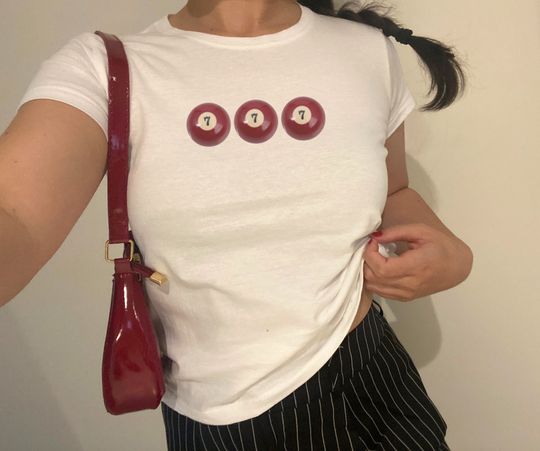 Lucky Red 8 Ball Baby Tee, Angel Number Baby Tee, 90s Baby Tee, Retro Red 8 Ball tee, Vintage Retro Tee, Y2K Fashion, Pinterest Style Tee