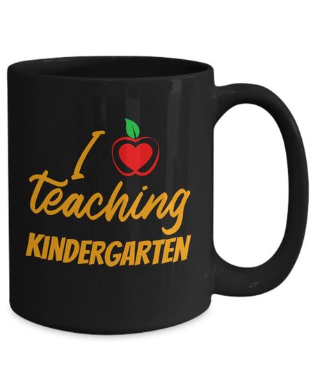Kindergarten teacher mom mug, Kindergarten teacher appreciation coffee cup, first day of school gift, back to school mug, hello Kindergarten
