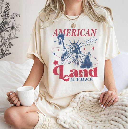 Vintage Patriotic 4th of July Tee, Retro Land of the Free Tee, American Independence Day Shirt, Statue of Liberty Graphic Tee, Oversized Tee