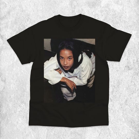 90's Aaliyah Tee - Hip Hop Fashion - Unisex - Classic Fit - Classic Rap Tee - Merch