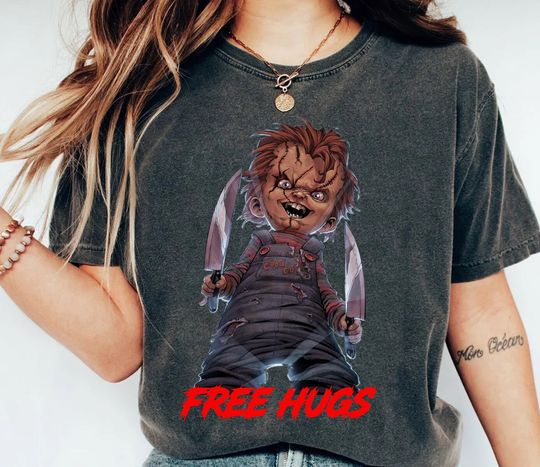Chucky Free Hugs Childs Play Horror Movie Fan Comfort Colors Shirt, Funny Halloween Shirt, Spooky Vibes Shirt, Chucky Horror Movie