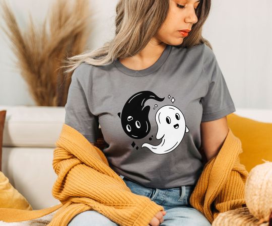 Ying yang ghosts t-shirt, ghost t-shirt, Ying Yang Shirt,  Japanese t-shirt, Cute ghots shirt, ghost graphic tee, Cute halloween t-shirt