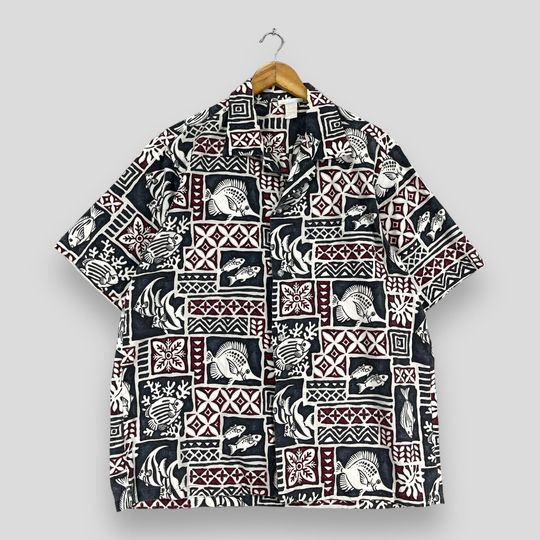 Hawaii Polyester Shirt Xlarge Vintage 1990s Hawaiian Abstract T Tattoo Fish Pattern Made In Hawaii Buttondown Aloha Wear Shirt