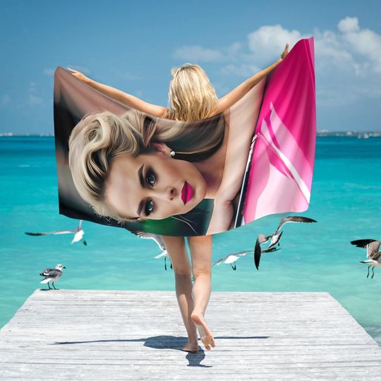 MArgot Robbie Beach Towel, Home Decoration, Travelling Gifts For Her