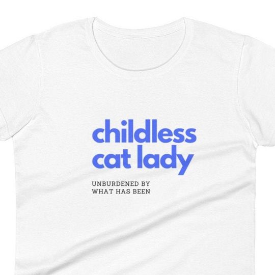 Childless Cat Lady T-Shirt Kamala 2024