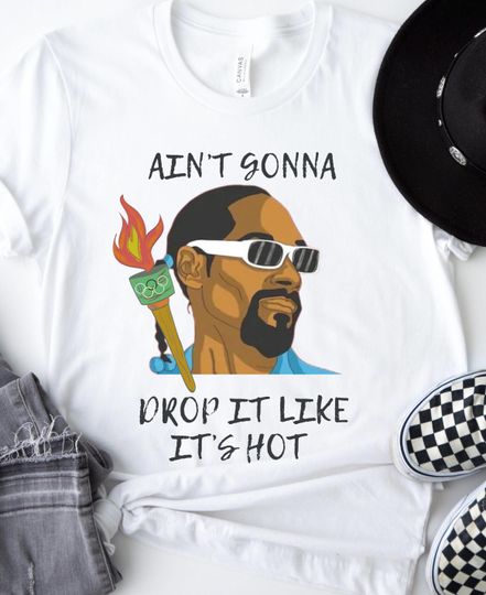 Snoop Dogg Torch shirt, Snoop Dogg Olympics Shirt, Snoop Shirt, Olympic Torch, Rapper Snoop, Paris Olympics