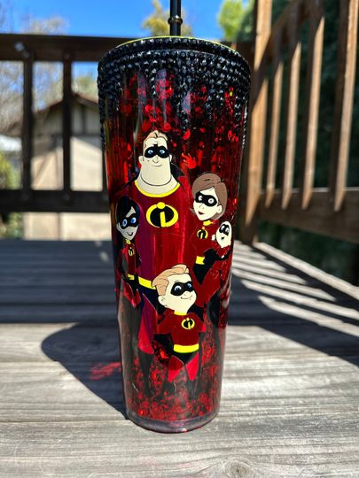 The incredibles snow globe tumbler, Disney, tumblers, the incredibles