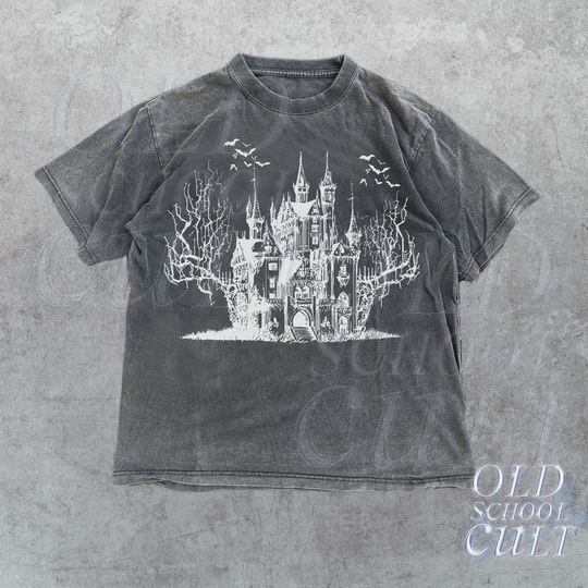 Horror House Dark Art Vintage 90s Tshirt, Retro Spooky Halloween Shirt