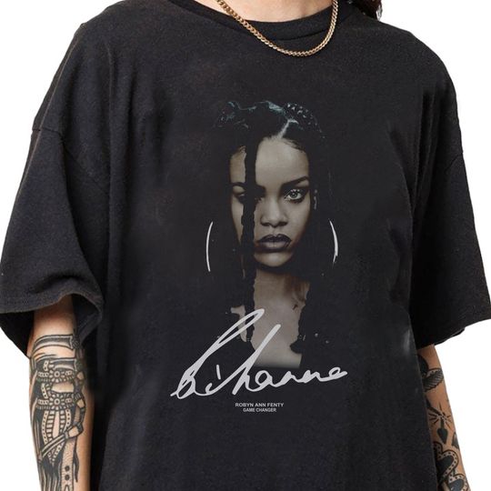 Rihanna Vintage T-Shirt ,  Retro Music Rihanna Barbadian singer Shirt, Unisex T-Shirt, Gift for Fan, Gift for Women and Men