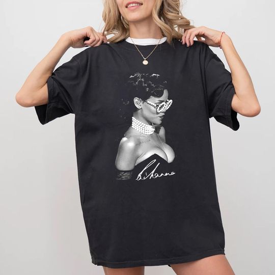 Rihanna Tshirt, Rihanna Graphic T-Shirt, Rihanna Rapper Fans T-Shirt, Rihanna Concert Merch Bootleg Rap Tee, Gift For Men Women