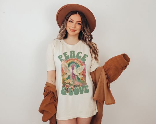 1970s Style Dove Gift, Anti War Tee, Hippie Style shirt, Make Love Not War, Peace Sign tshirt, Retro Aesthetic Hippie Peace Lover Gift