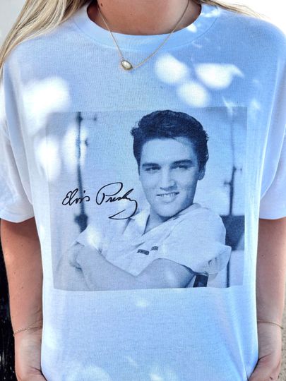 Elvis Presley  T-shirt, Elvis Presley,  Comfort Colors, Vintage Tee