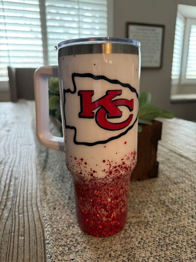 Kansas City Chiefs Tumblers 40 oz With Handle, American Football Fan Gifts, Sport Merch