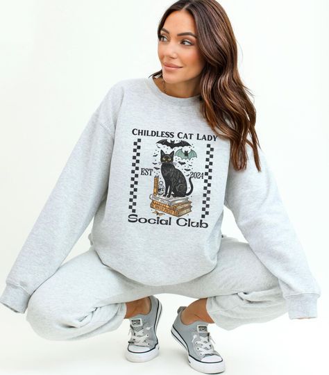 Childless Cat Lady Soociial Clubb Unisex Gildan Heavy Blend Sweatshirt
