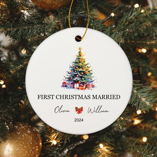 Custom Married Ornament, First Christmas Married Ornament, Personalized Gift for Couple, Wedding Gift, Engagement Ornament, Newlywed Gift