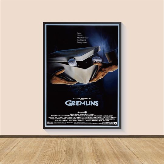 Gremlins (1984) Movie Poster Print, Room Decor, Movie Art, Gifts for Him/Her, Wall Art Print, Vintage Film Art