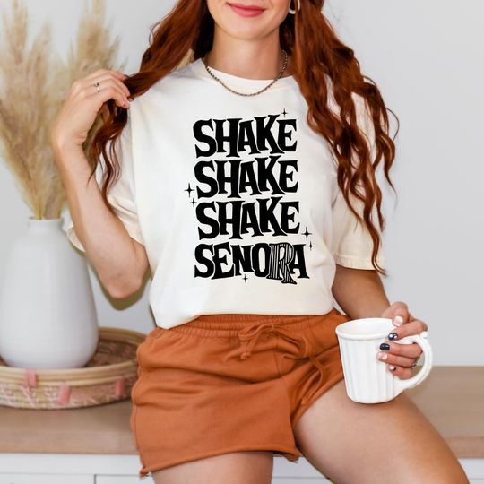 Discover Comfort Colors Shake Shake Shake Senora Shirt, Funny Halloween Shirt, Retro Halloween Shirt, Halloween Women's Shirt, Halloween Movie Shirt