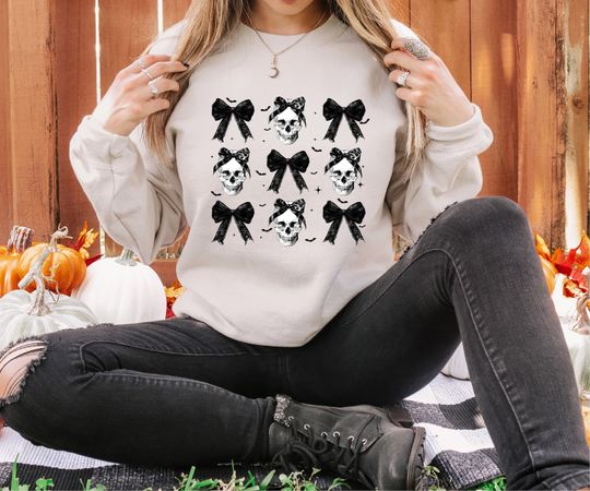 Discover Halloween Skull Black Bow Sweatshirt, Retro Halloween Shirt, Halloween Women's Sweatshirt, Halloween Costume, Fall Sweater, Spooky Season