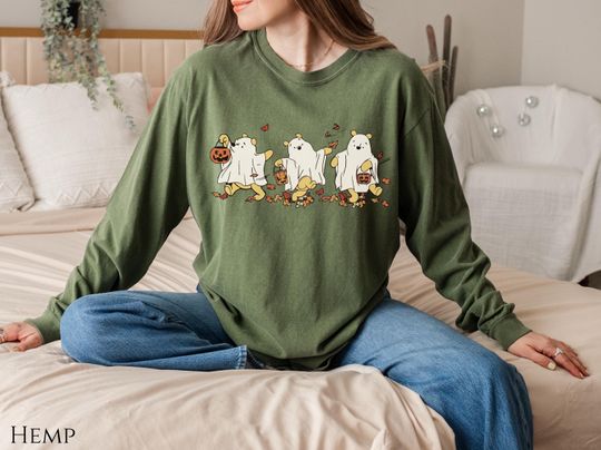 Discover Comfort Colors Retro Pooh Ghost Halloween Long Sleeve Shirt, Cute Halloween Tshirt, Spooky Season, Cute Fall Shirt, Gift for Her, Fall Gift