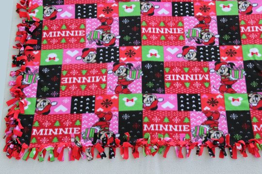 Discover Christmas Minnie Tie Blanket