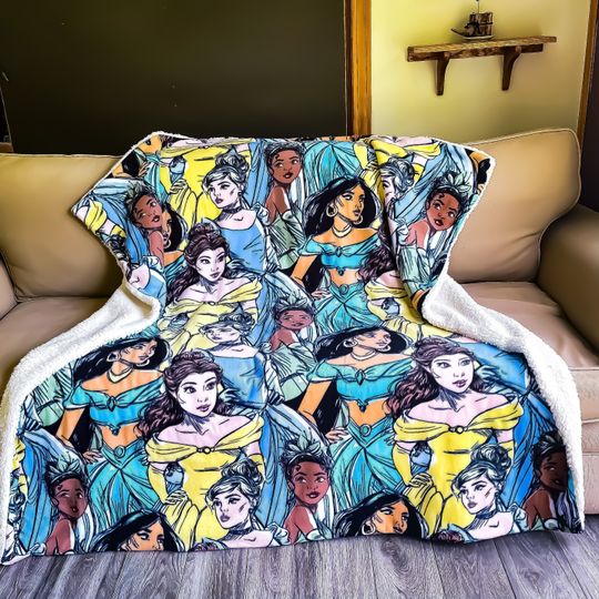 Throw Blanket Disney Princesses Tiana Jasmine Belle Cinde Couch Bed Soft Cozy Fleece